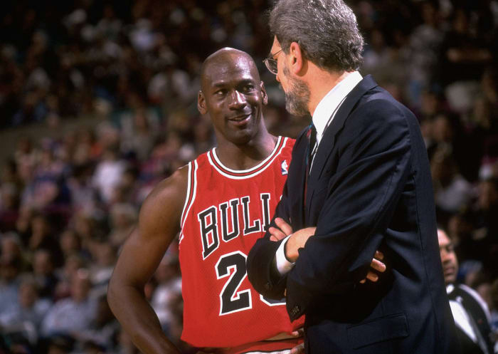1996-0512-Michael-Jordan-Phil-Jackson-05323910.jpg